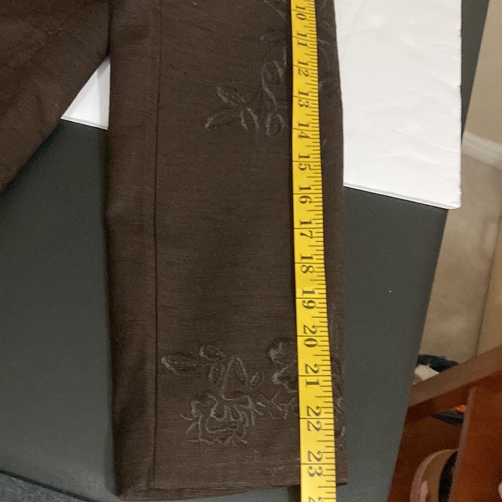 Silk Land brown embroidered lined blazer size 12, Long sleeves, Chinese collar. - Picture 6 of 12